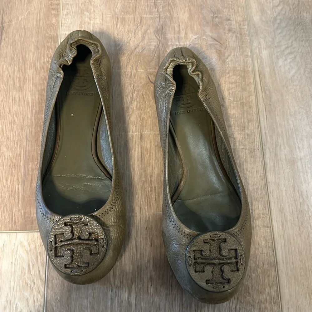 Tory Burch Reva green flats women’s size 8